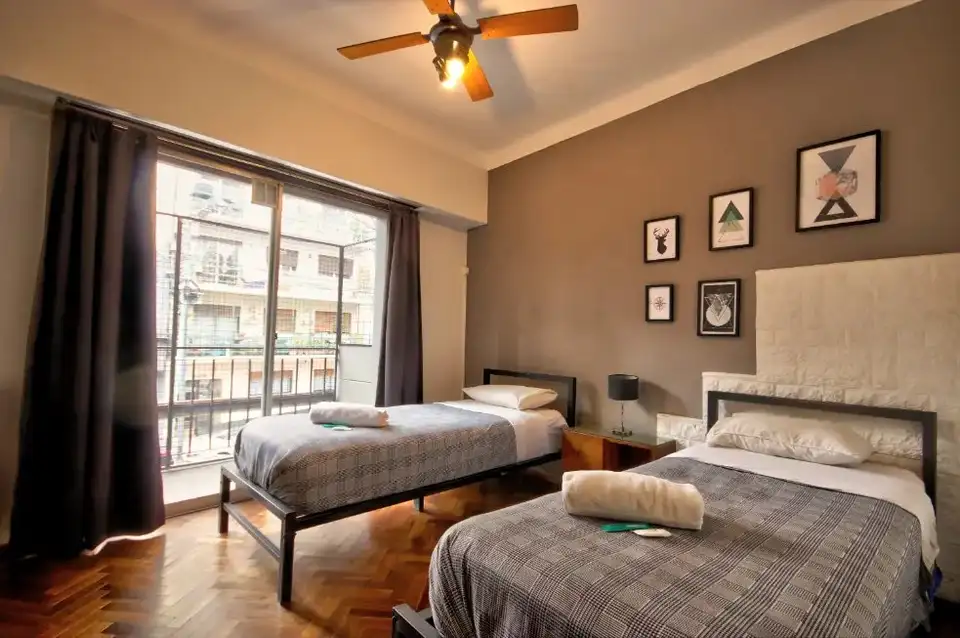 Play Hostel Soho