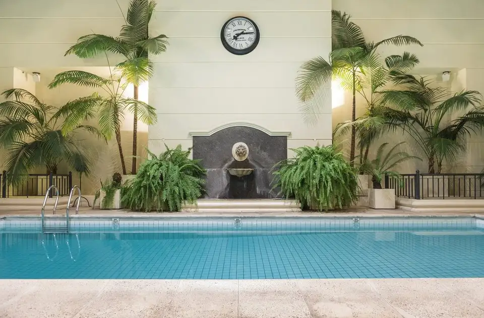 Loi Suites Recoleta Hotel