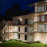 El Oasis Apart Hotel