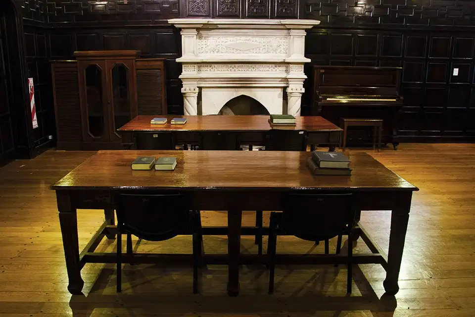 Biblioteca Ricardo Güiraldes