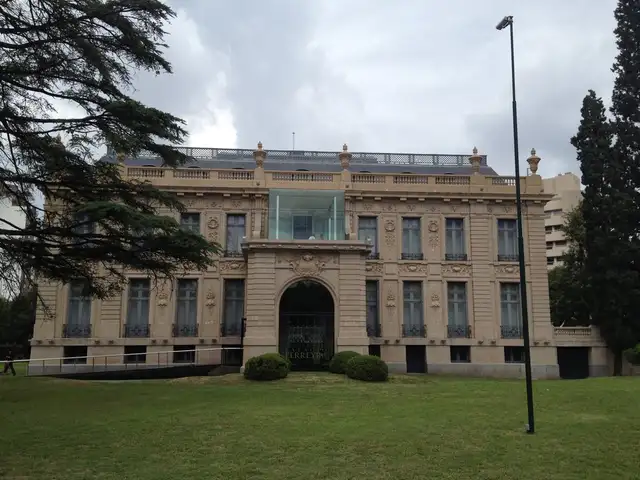 Museo Evita en el Palacio Ferreyra