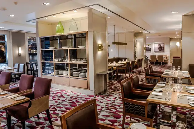 Glitter Restaurant
