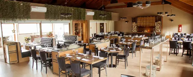 Mora Restaurant