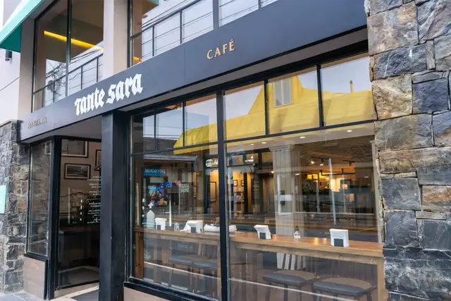 Tante Sara Pastelería y Resto